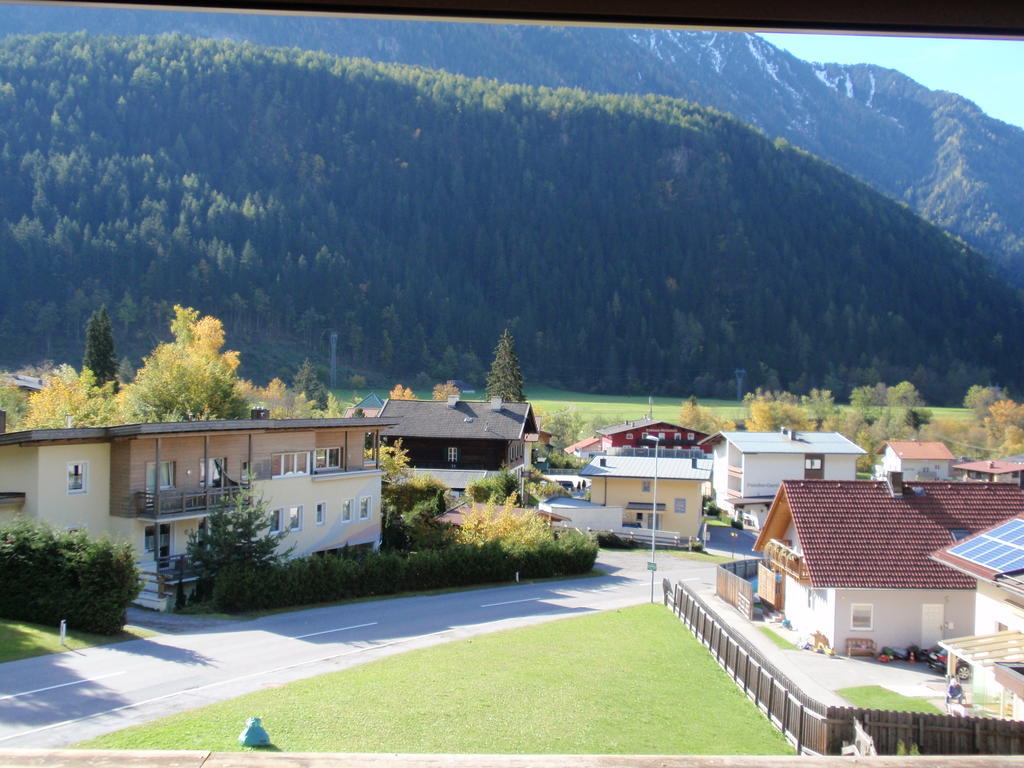Haus Larcher Oetz Exterior photo