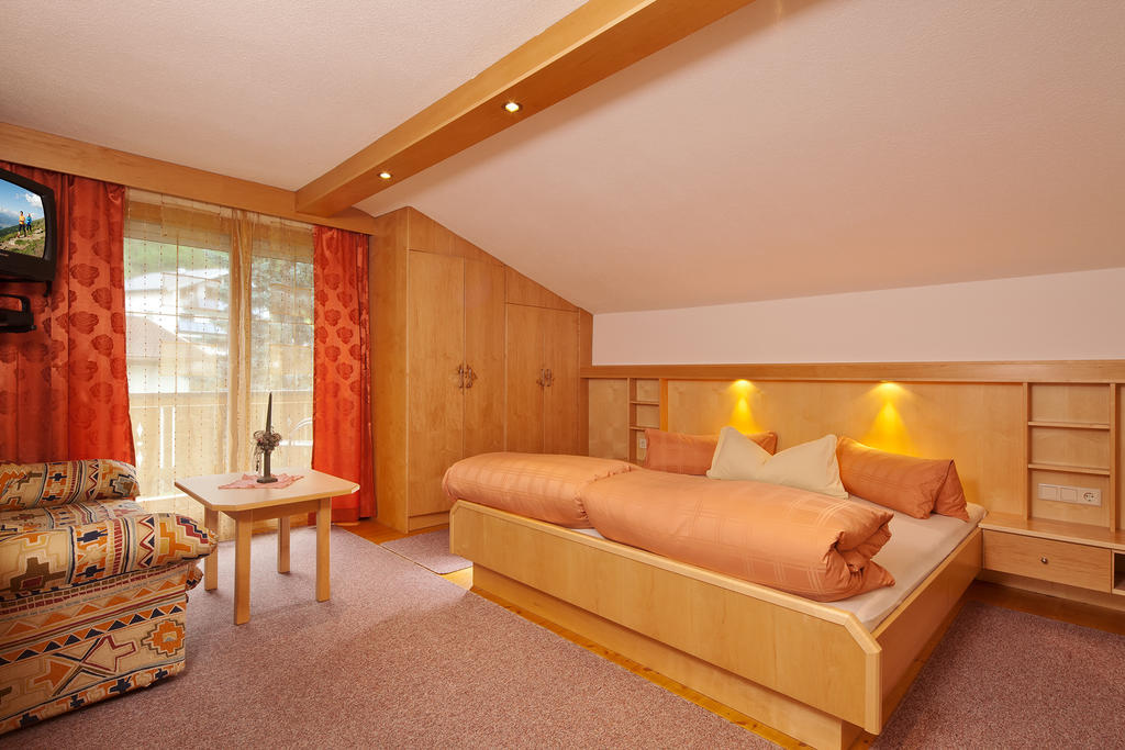 Haus Larcher Oetz Room photo